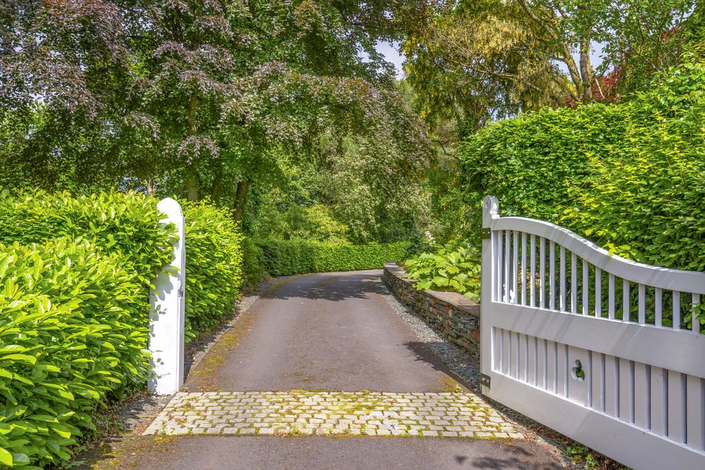 Entrance Drive