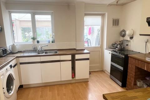 3 bedroom end of terrace house for sale, Whitefield Road, Holbury, Southampton, Hampshire, SO45