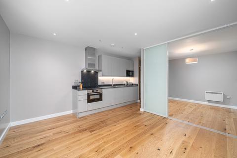 1 bedroom apartment to rent, Earls Court Road, Earls Court SW5