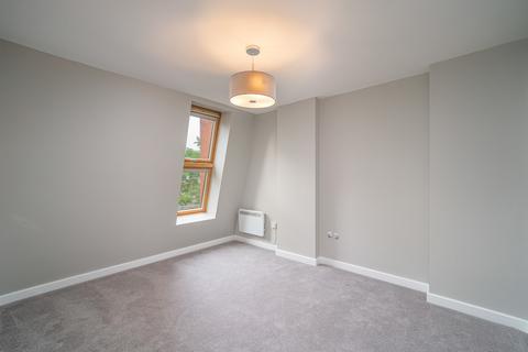 1 bedroom flat to rent, Earls Court Road, Earls Court SW5