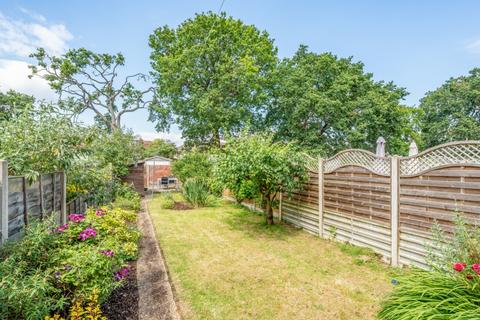44 Buxton Crescent, Cheam, Sutton, SM3 9TP