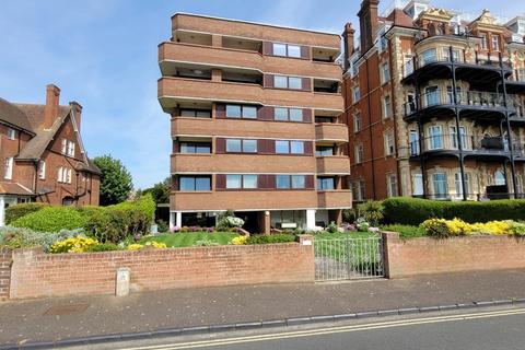 2 bedroom apartment for sale, Hamilton Gardens, Suffolk IP11