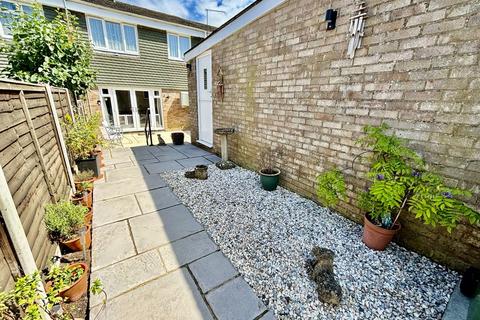 3 bedroom terraced house for sale, Queens Crescent, Chippenham SN14