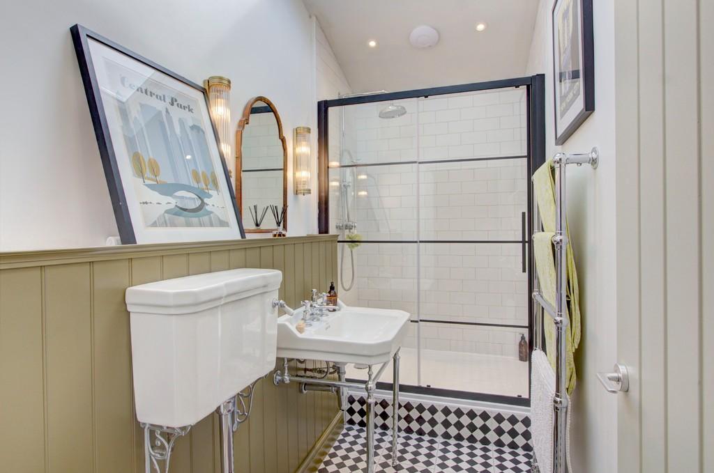 79 wooley st16