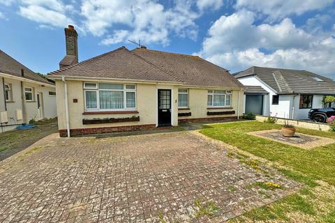 3 bedroom detached bungalow for sale, Kings Walk, Shoreham-by-Sea BN43