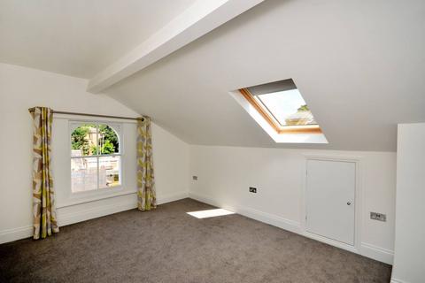 3 bedroom flat to rent, St Augustines Road, Camden, London, NW1