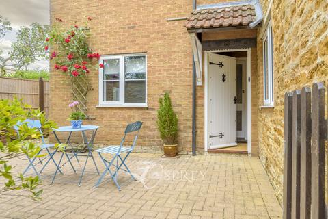 Oakham - 3 bedroom detached house to rent