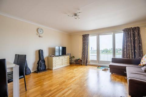 2 bedroom flat to rent, Homer Drive, Isle Of Dogs, London, E14