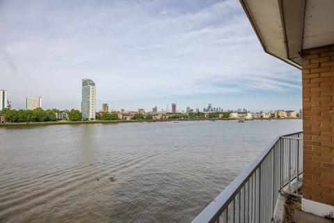 2 bedroom flat to rent, Homer Drive, Isle Of Dogs, London, E14