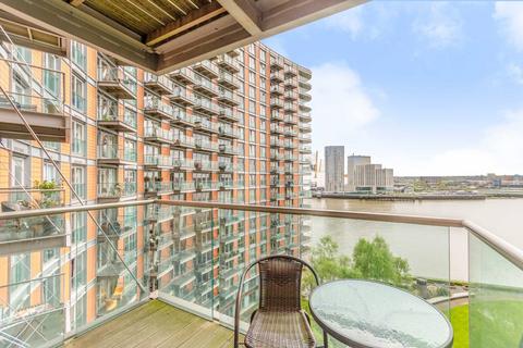 2 bedroom flat for sale, New Providence Wharf, Canary Wharf, London, E14