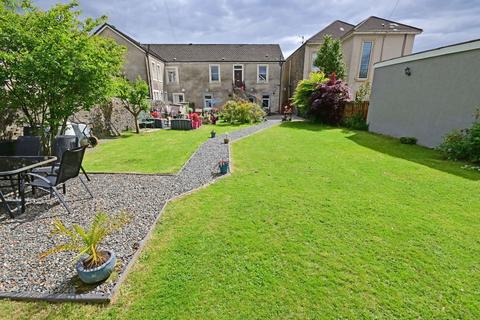 2 bedroom ground floor flat for sale, Auchamore Road, Dunoon, Argyll and Bute, PA23