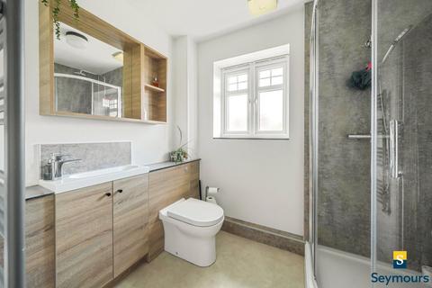 6 Sime Close, Guildford, GU3 3ED