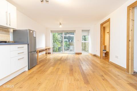 4 bedroom terraced house to rent, The Grange, Llandaff, Cardiff