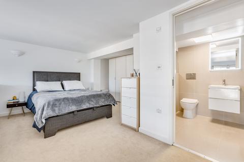 1 bedroom flat for sale, Victorian Heights, Thackeray Road, London