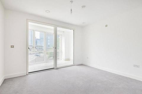 1 bedroom flat to rent, Royal Captain Court, 26 Arniston Way, London