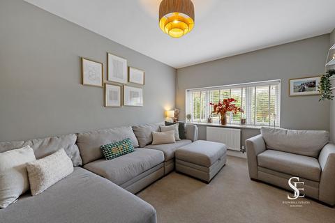 Eliash Goring Road, Woodcote, Reading, RG8 0QE