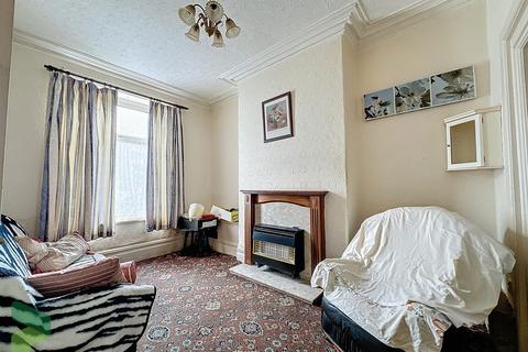2 bedroom terraced house for sale, Highfield Road, Darwen
