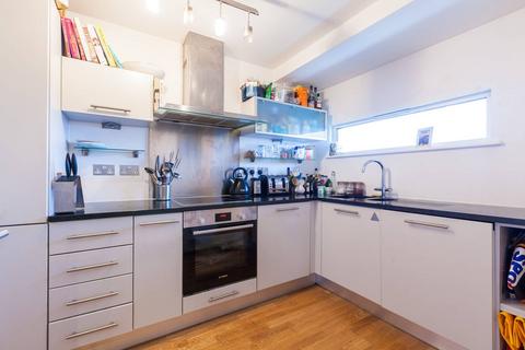 2 bedroom flat to rent, Palmers Road, E2, Bethnal Green, London, E2