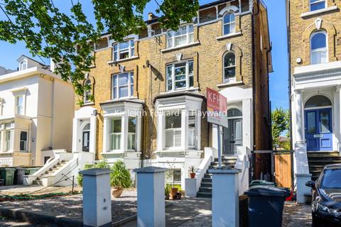 1 bedroom apartment to rent, Rosendale Road London SE21