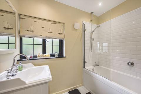 14 Old Forge Way, Sidcup, DA14 4QL