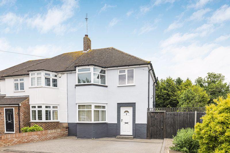 Riverside Road, Sidcup 3 bed semidetached house for sale £550,000