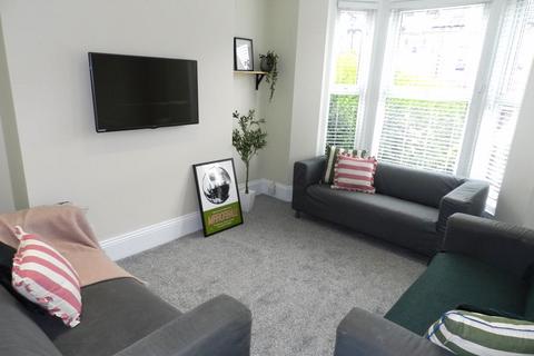 7 bedroom terraced house for sale, Cardigan Road, Leeds