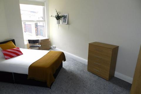 175 Cardigan Road, Leeds, LS6 1QL