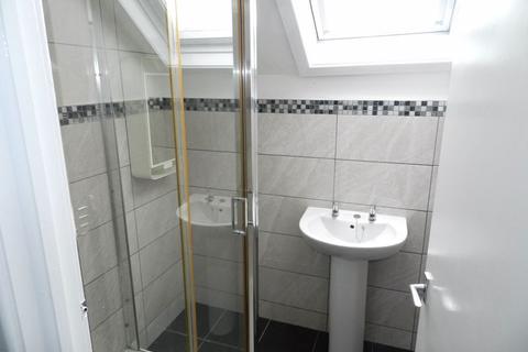 175 Cardigan Road, Leeds, LS6 1QL