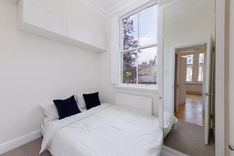 1 bedroom flat to rent, Askew Road W12