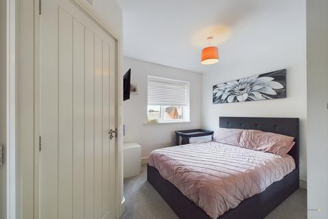 16 Dexter Drive, Bramshall, Uttoxeter, ST14 5FL