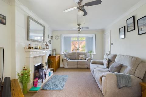 15 Tunnicliffe Way, Uttoxeter, ST14 5NP