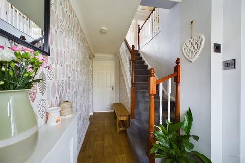 15 Tunnicliffe Way, Uttoxeter, ST14 5NP