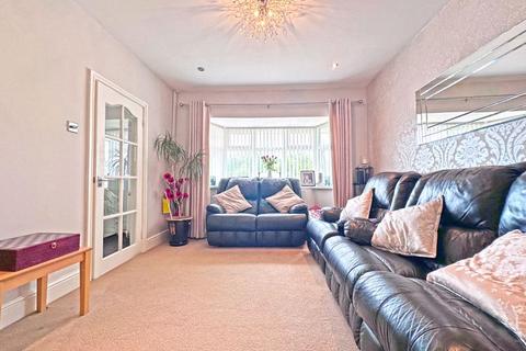 3 bedroom semi-detached house for sale, Birmingham New Road, Tipton