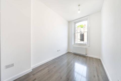 3 bedroom flat to rent, High Street, Harlesden, London, NW10