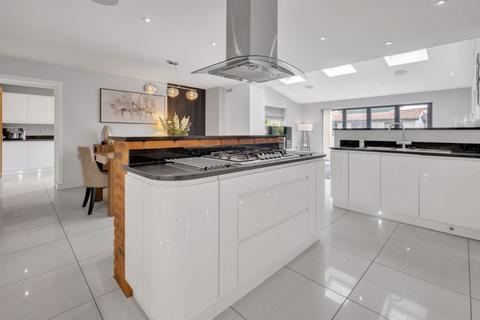 undefined, Green Lane, Aldridge, WS9 0LN