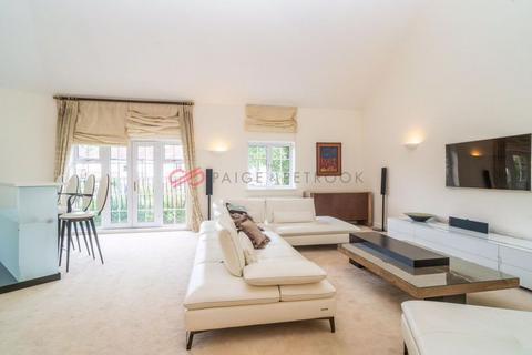 3 bedroom flat to rent, Eastcote Road, Pinner, Middlesex, HA5 1DH
