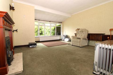 3 bedroom bungalow for sale, Norfolk Crescent, Aldridge, WS9 8RF