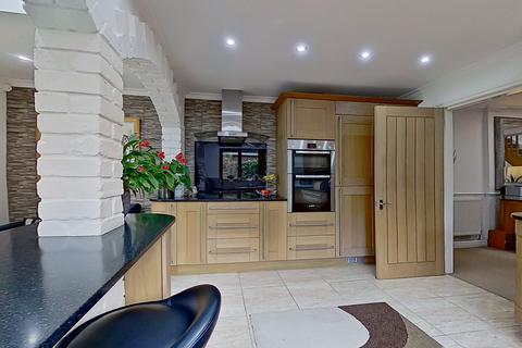 4 bedroom detached bungalow for sale, Edge Hill Road, Sutton Coldfield B74