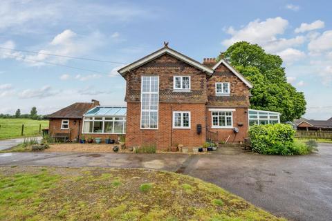 4 bedroom detached house for sale, Gardeners Cottage, Heppington, Canterbury