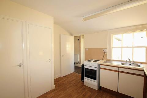1 bedroom apartment to rent, Flat 3, 24 Hewlett Road, Cheltenham, Gloucestershire, GL52 6AA