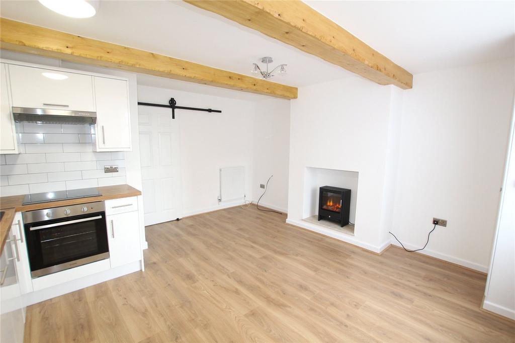 Lounge/Kitchen