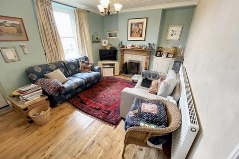 9 Mutton Row, Penryn, TR10 8EZ