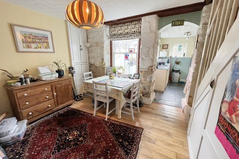 9 Mutton Row, Penryn, TR10 8EZ