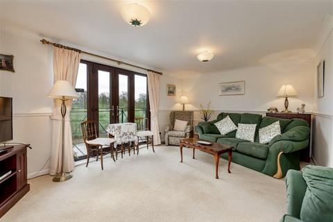 2 bedroom flat for sale, Castle Dyke Wynd, Yarm