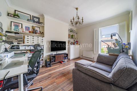 1 bedroom apartment for sale, Maidstone Road, Bounds Green N11