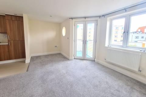 1 bedroom apartment for sale, Milvil Road, Lee-On-The-Solent, PO13