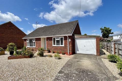2 bedroom detached bungalow for sale, St. Marys Close, Chard, Somerset TA20