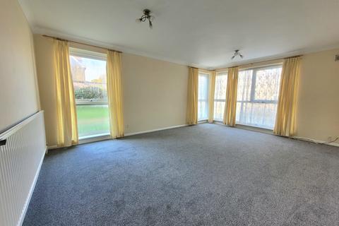 2 bedroom ground floor flat to rent, Chislehurst Road, Sidcup DA14