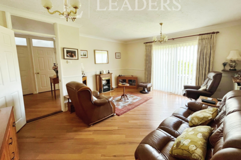 3 bedroom bungalow to rent, Battisford Drive, Clacton-on-Sea