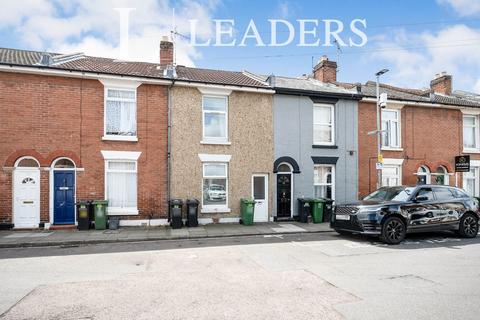 4 bedroom terraced house to rent, Cleveland Road, Southsea